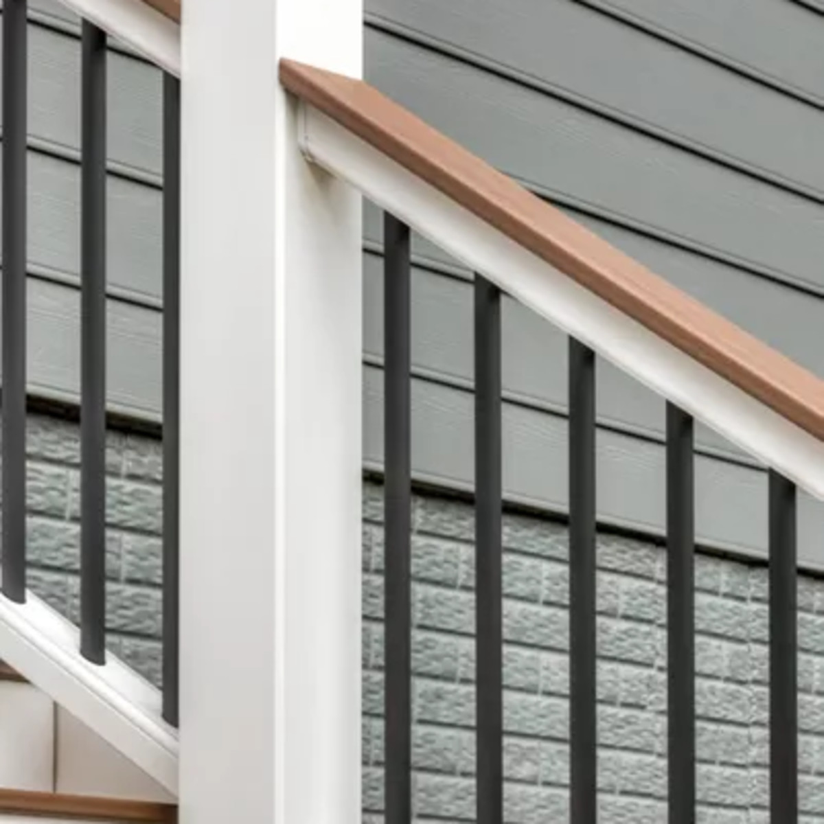 Main 5 - 8-ft Transcend® Universal Top or Bottom Rail  - Classic White Full Span - Arlington Coal & Lumber