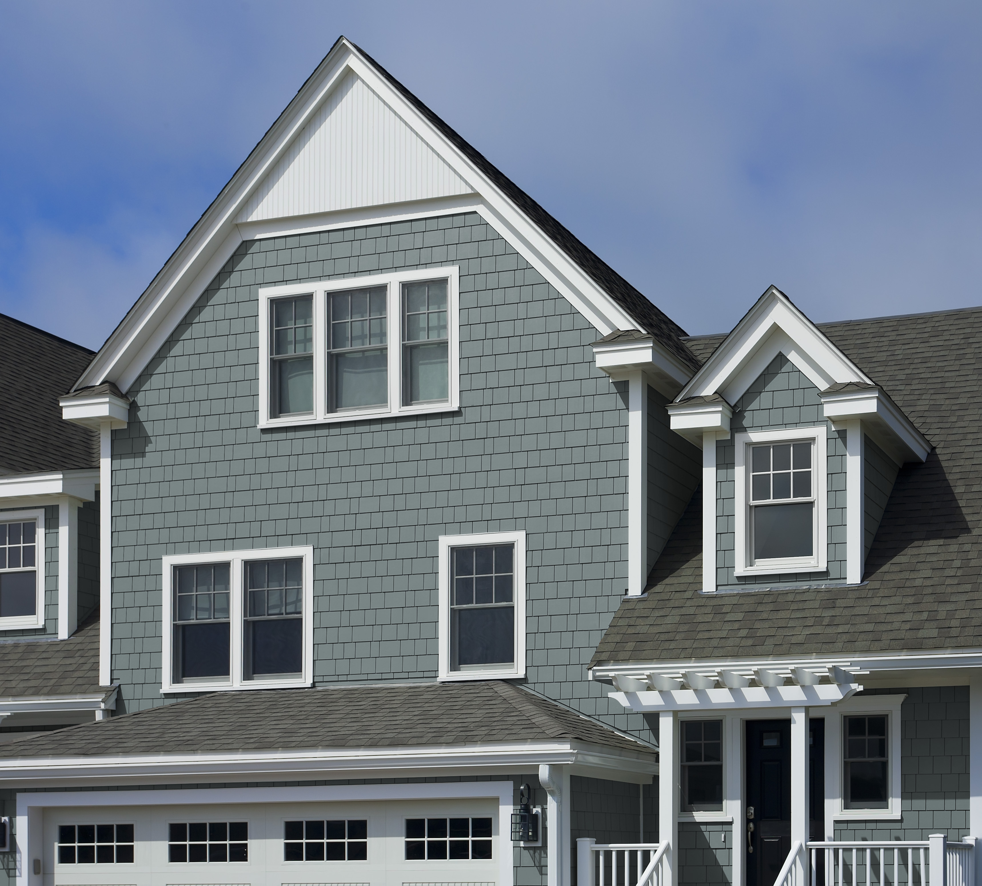 Main 8 - HARDIE SHINGLE HZ5 15.25 IN. X 48 IN. STATEMENT COLLECTION BOOTHBAY BLUE STRAIGHT EDGE FIBER CEMENT SIDING - Arlington Coal & Lumber