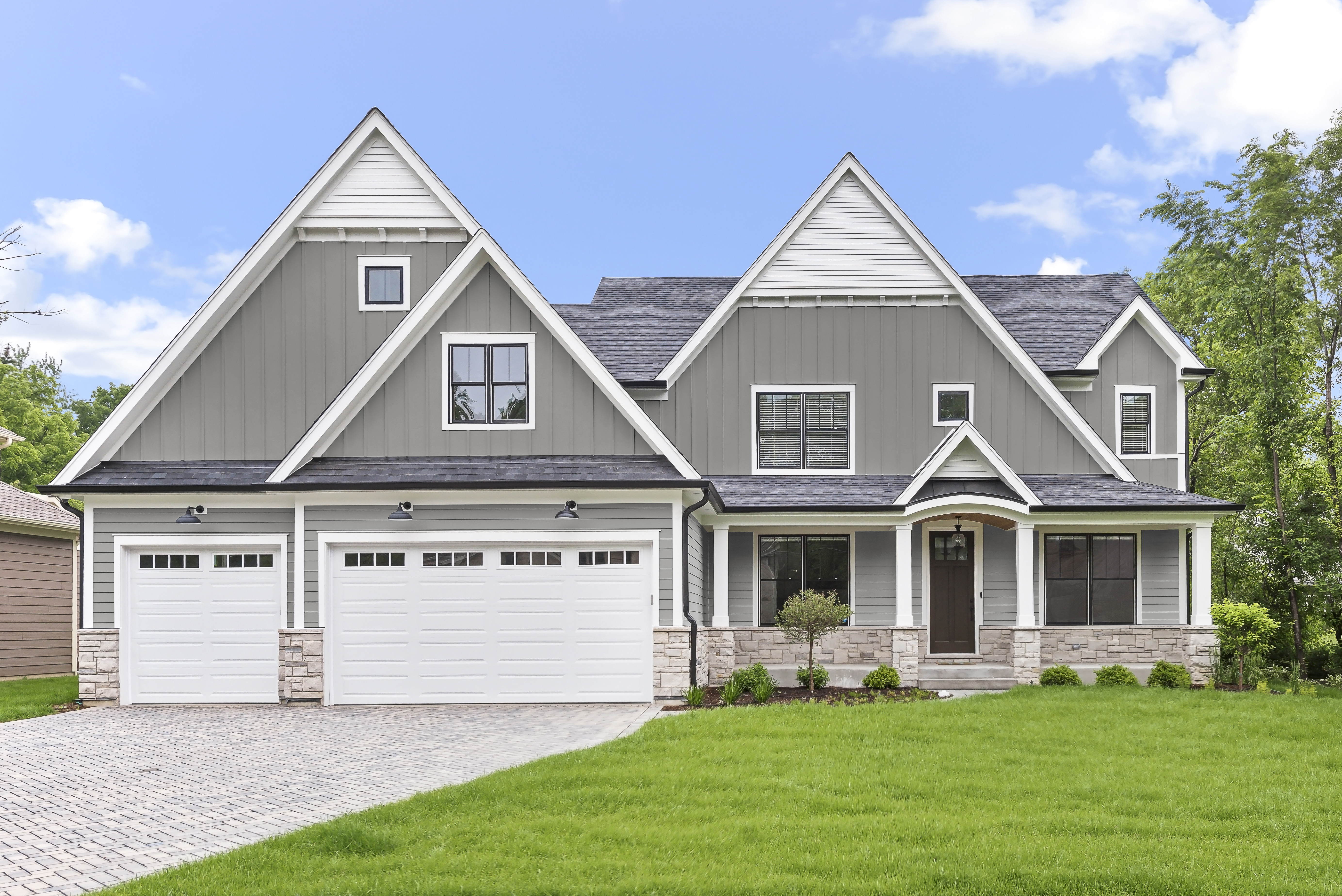 Main 3 - HARDIE PANEL HZ5 48 IN. X 120 IN. STATEMENT COLLECTION GRAY SLATE CEDARMILL FIBER CEMENT PANEL SIDING - Arlington Coal & Lumber