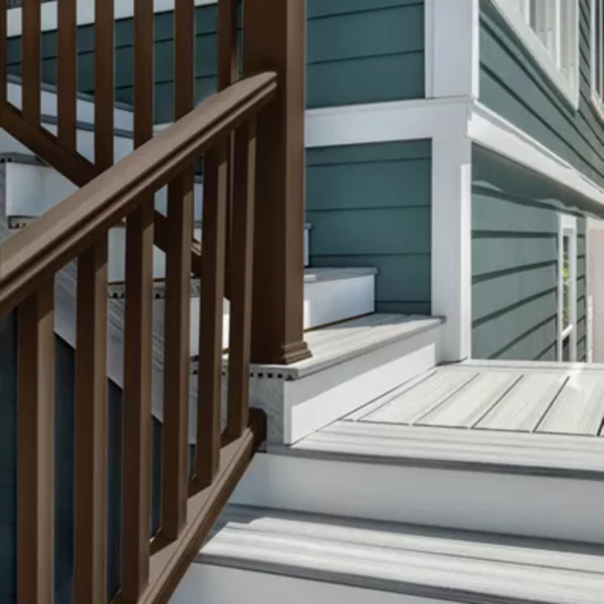 Main 2 - 8-ft x 36-in Transcend Stair Rail Kit with Composite Balusters -Vintage Lantern Full Span - Arlington Coal & Lumber