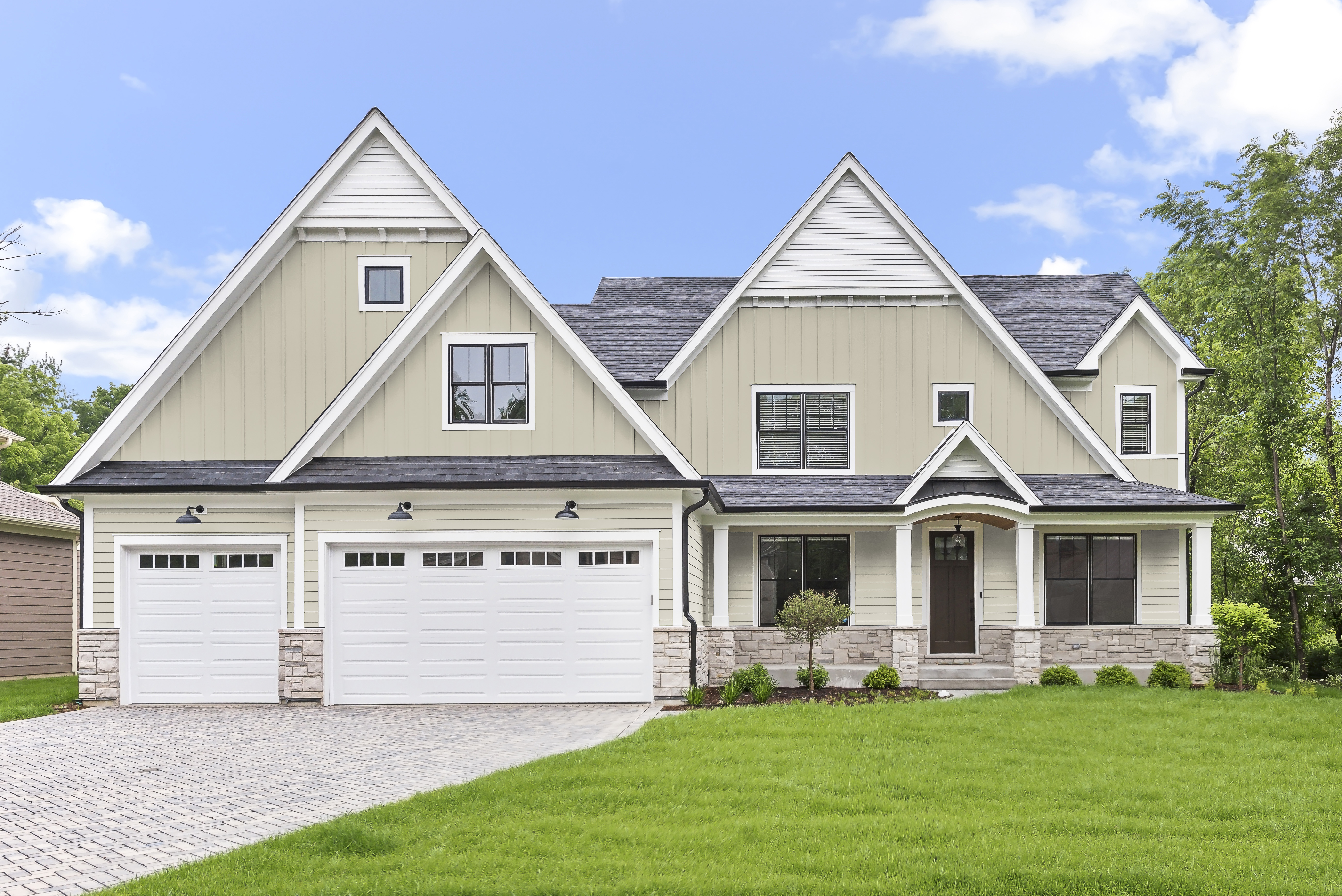 Main 9 - HARDIE PANEL HZ5 48 IN. X 120 IN. STATEMENT COLLECTION COBBLE STONE SMOOTH FIBER CEMENT PANEL SIDING - Arlington Coal & Lumber