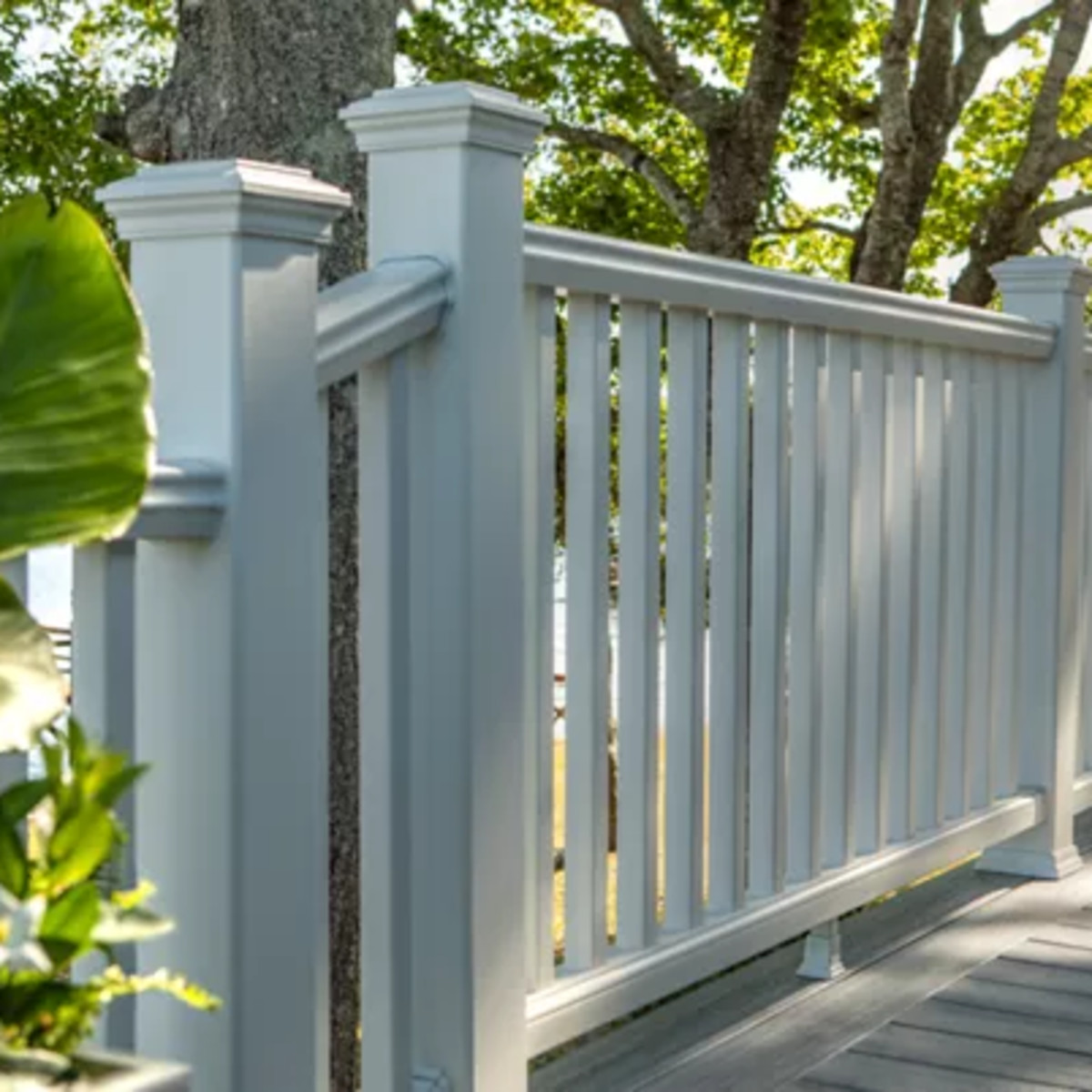 Preview 1 - 6-ft x 42-in Transcend Horizontal Rail Kit with Composite Balusters - Classic White Full Span - Arlington Coal & Lumber