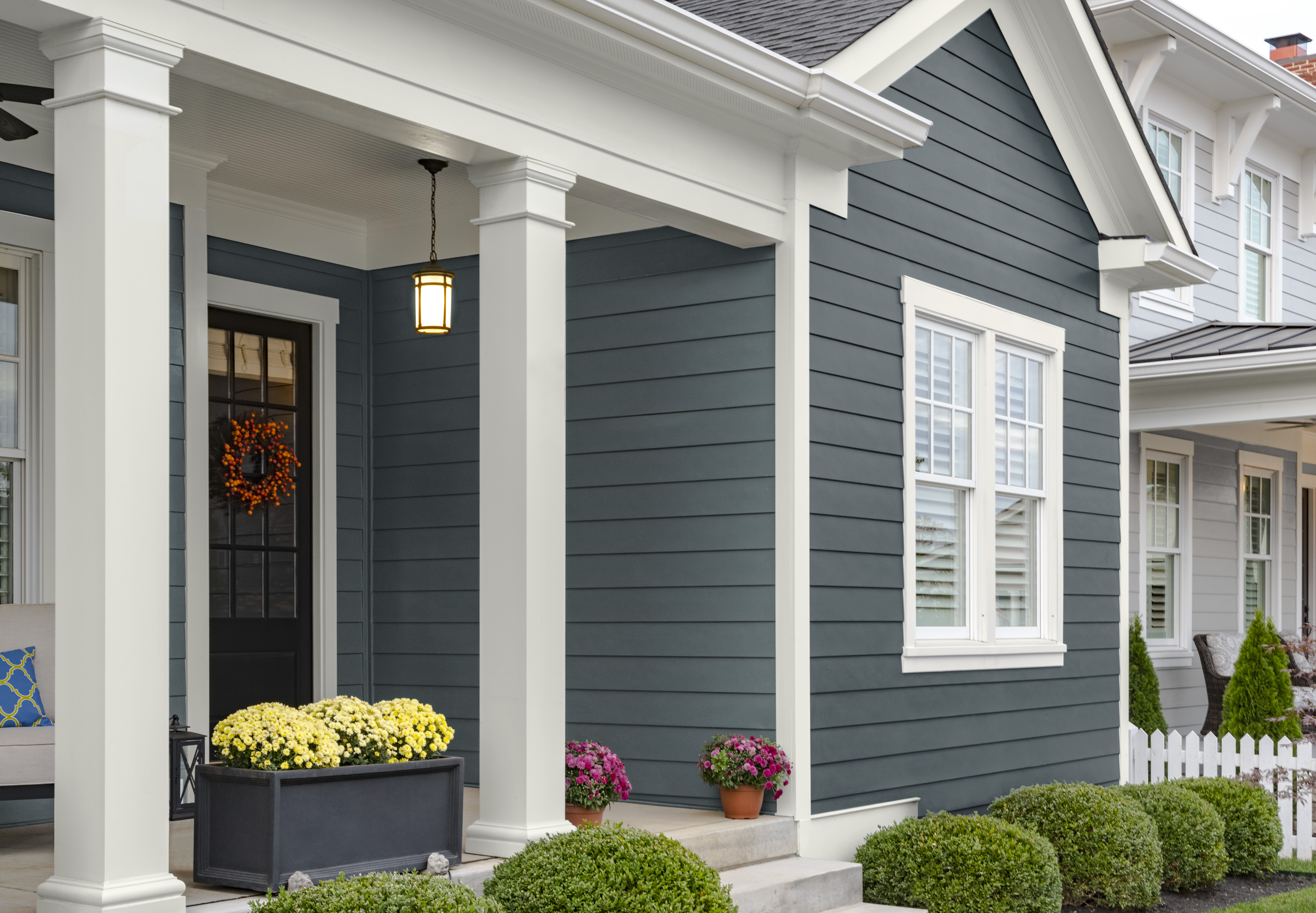 Main 3 - HARDIE PLANK HZ5 5.25 IN. X 144 IN. STATEMENT COLLECTION EVENING BLUE SMOOTH FIBER CEMENT LAP SIDING - Arlington Coal & Lumber
