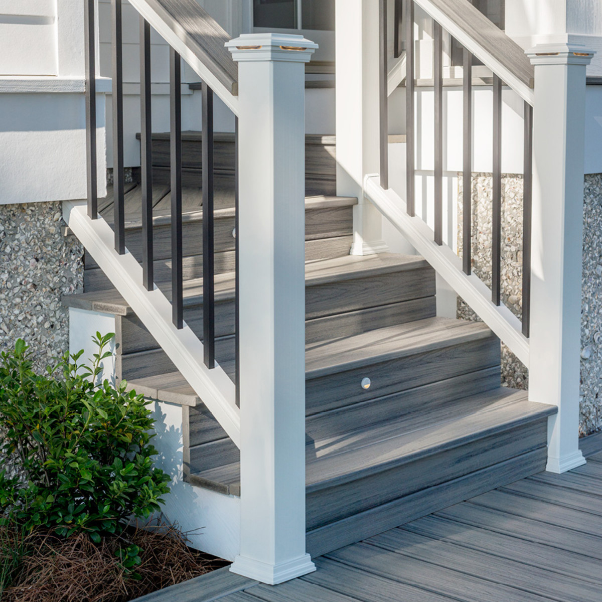 Main 2 - .94-in x 5.5-in x 20-ft Square Transcend® Island Mist - Arlington Coal & Lumber