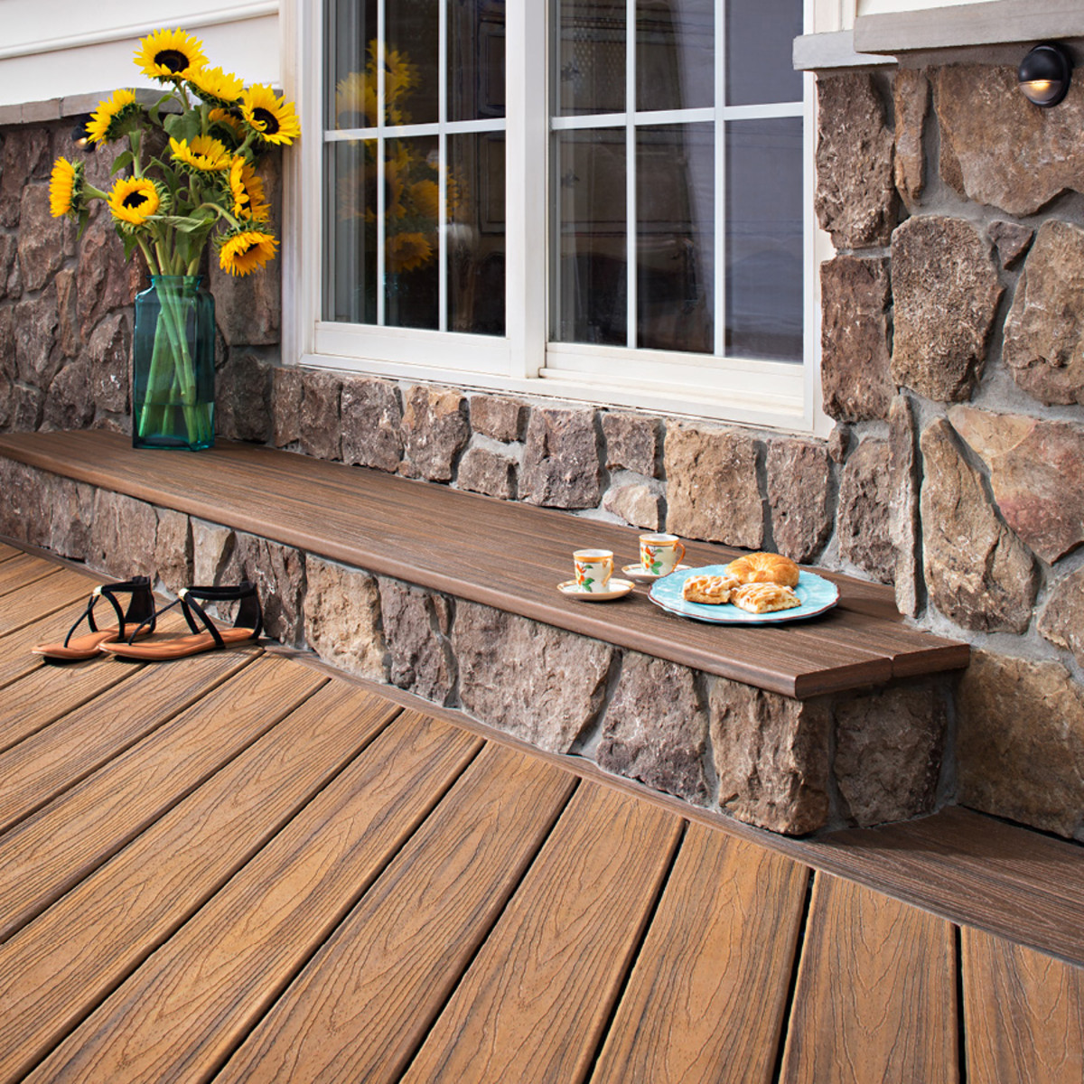 Main 3 - 1.3-in x 5.5-in x 16-ft Square Transcend® Havana Gold - Arlington Coal & Lumber