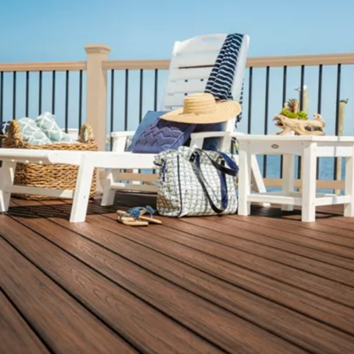 Main 2 - 6-ft Transcend Accessory Infill Kit for Round Aluminum Balusters-Horizontal-Rope Swing - Arlington Coal & Lumber