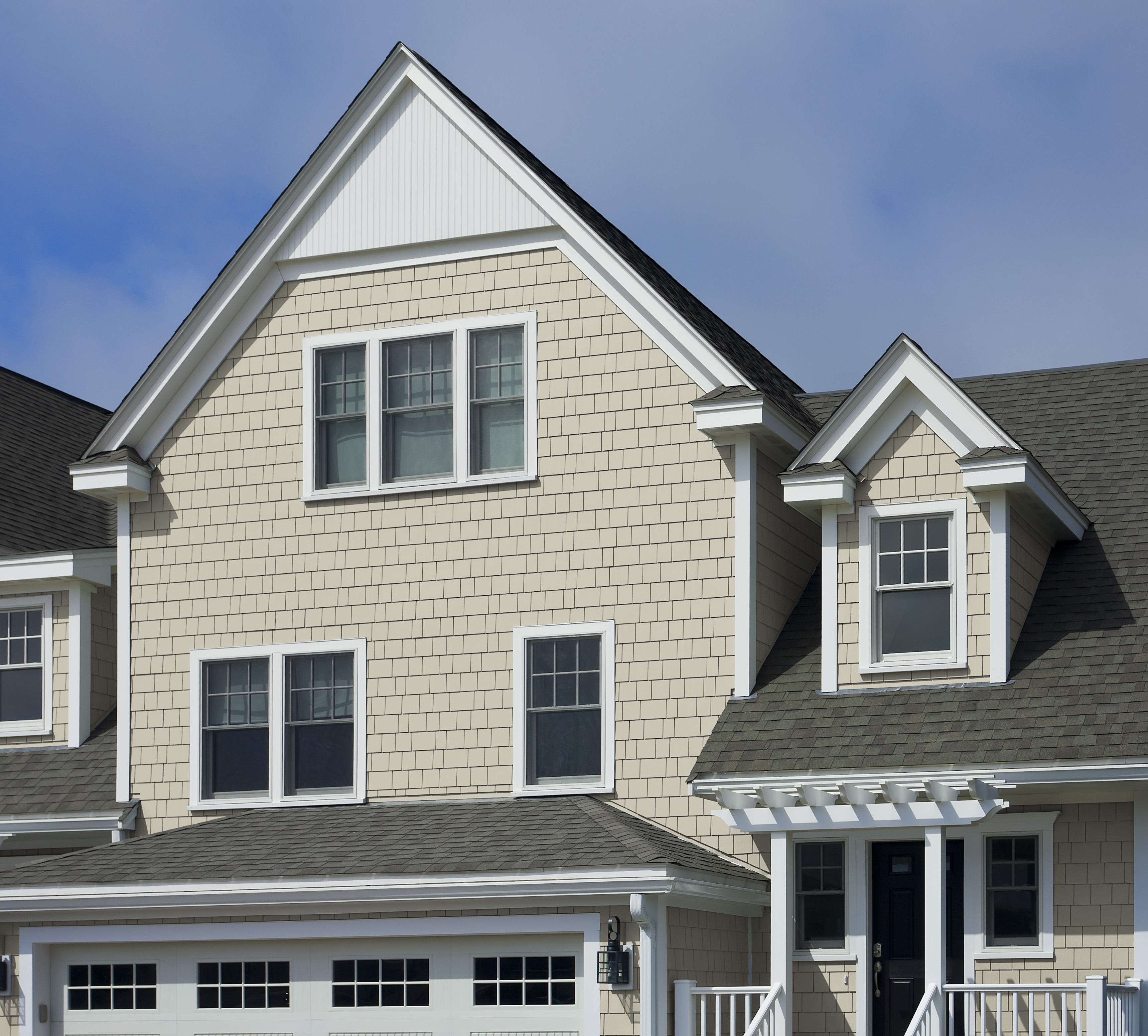 Main 7 - HARDIE SHINGLE HZ5 15.25 IN. X 48 IN. STATEMENT COLLECTION COBBLE STONE STRAIGHT EDGE FIBER CEMENT SIDING - Arlington Coal & Lumber