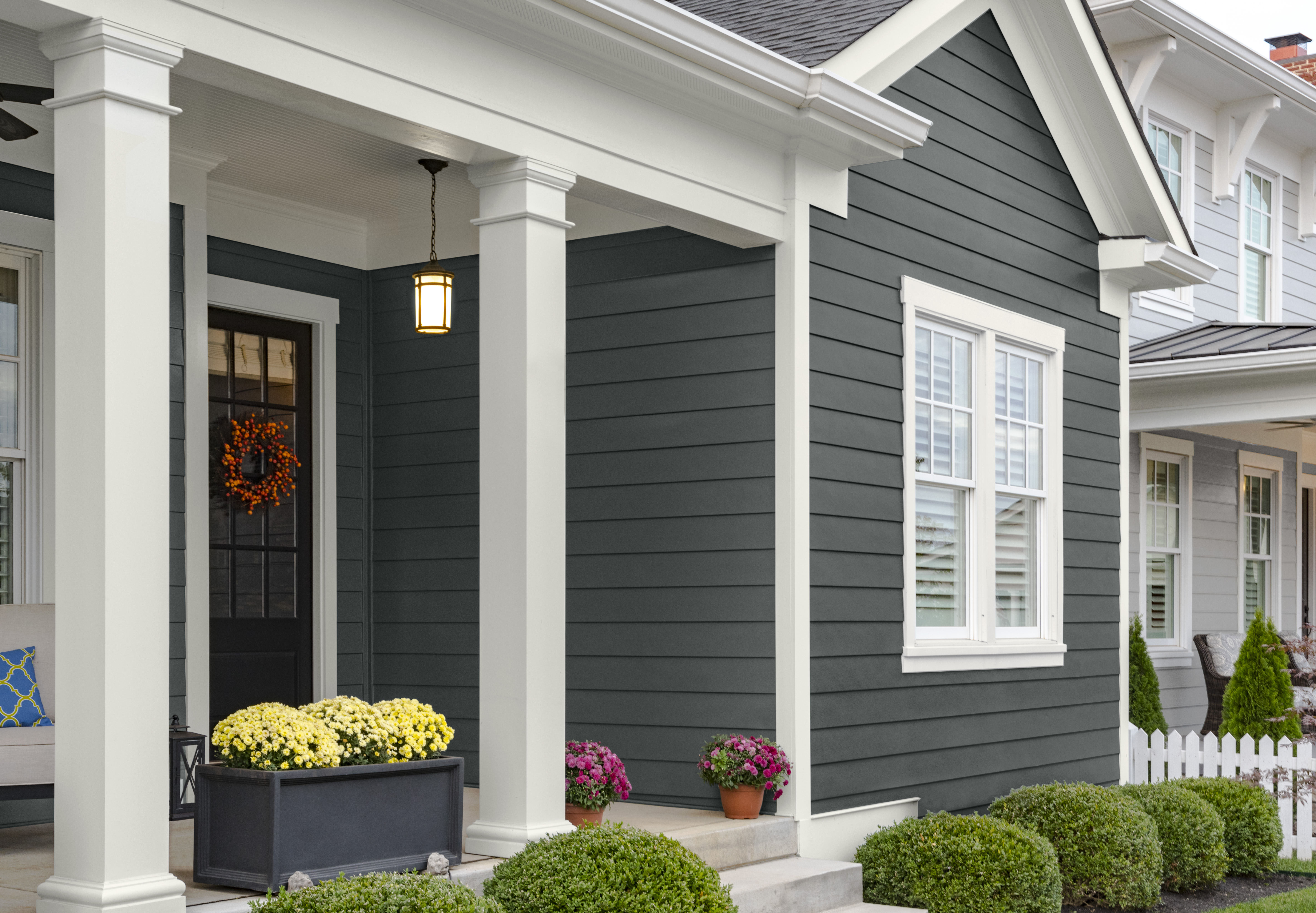 Main 3 - HARDIE PLANK HZ5 6.25 IN. X 144 IN. STATEMENT COLLECTION IRON GRAY SMOOTH FIBER CEMENT LAP SIDING - Arlington Coal & Lumber
