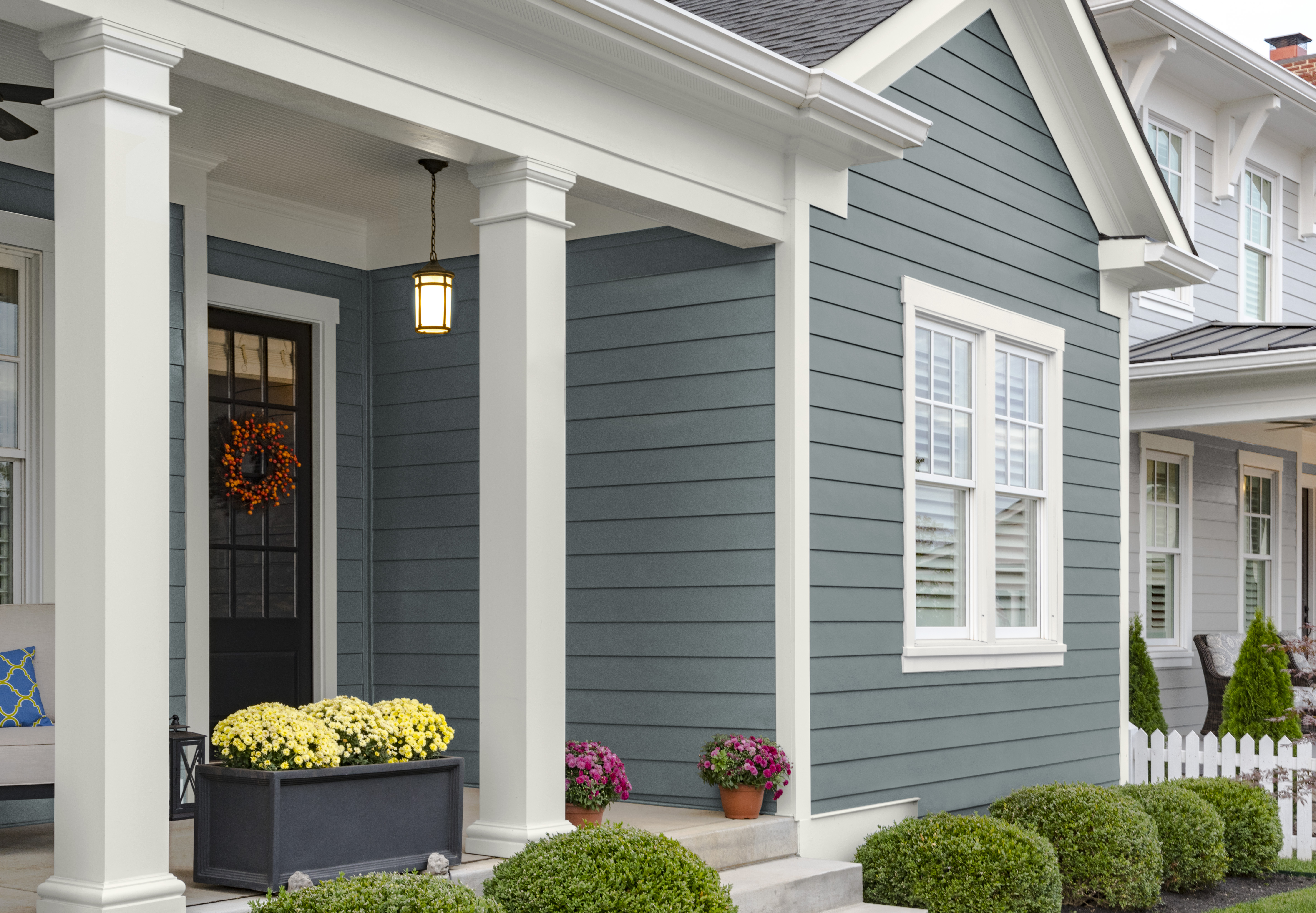Main 3 - HARDIE PLANK HZ5 5.25 IN. X 144 IN. STATEMENT COLLECTION BOOTHBAY BLUE SMOOTH FIBER CEMENT LAP SIDING - Arlington Coal & Lumber
