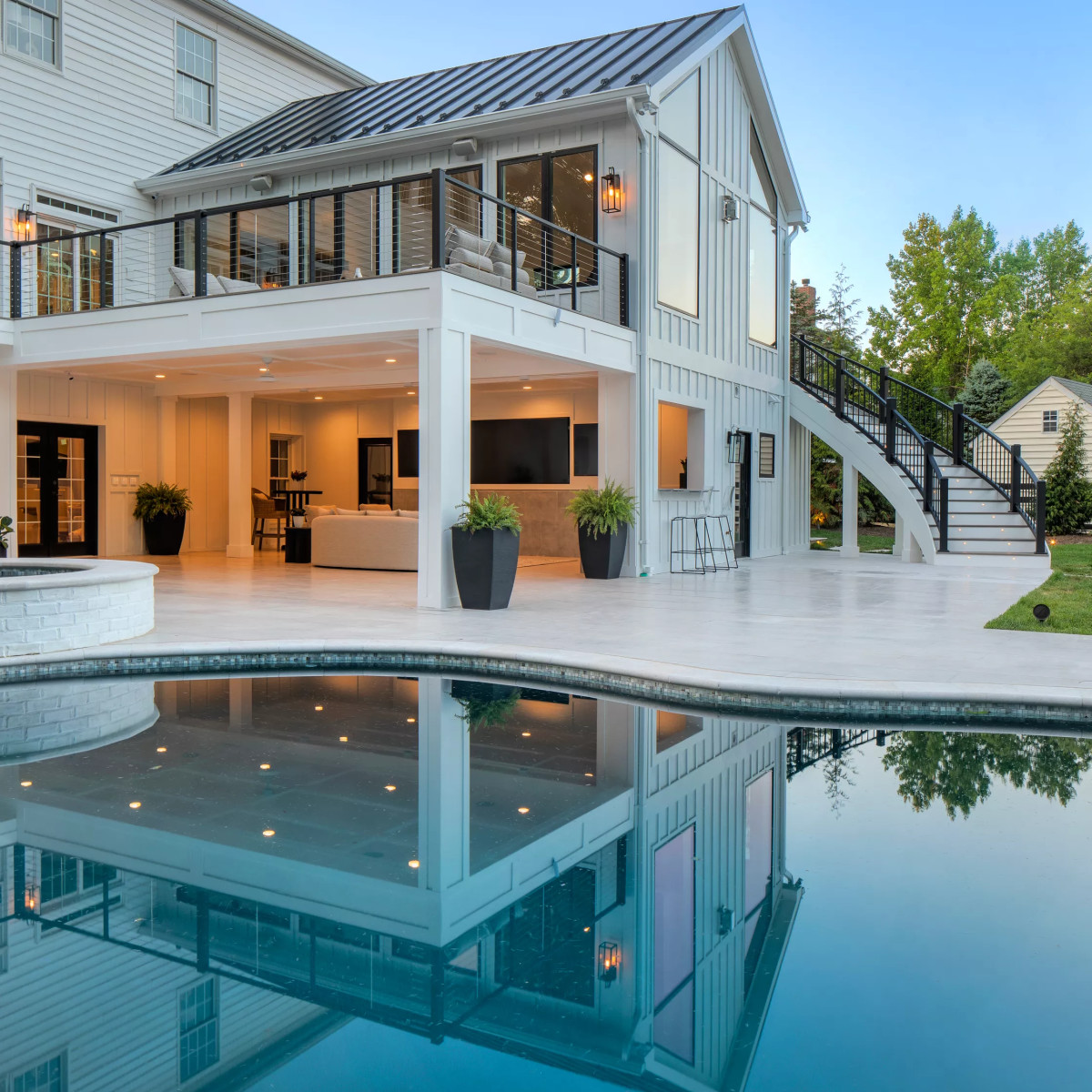 Main 6 - 18-ft x 42-in Trex Signature® X-Series™ Cable Rail Kit in Charcoal Black - Horizontal - Arlington Coal & Lumber