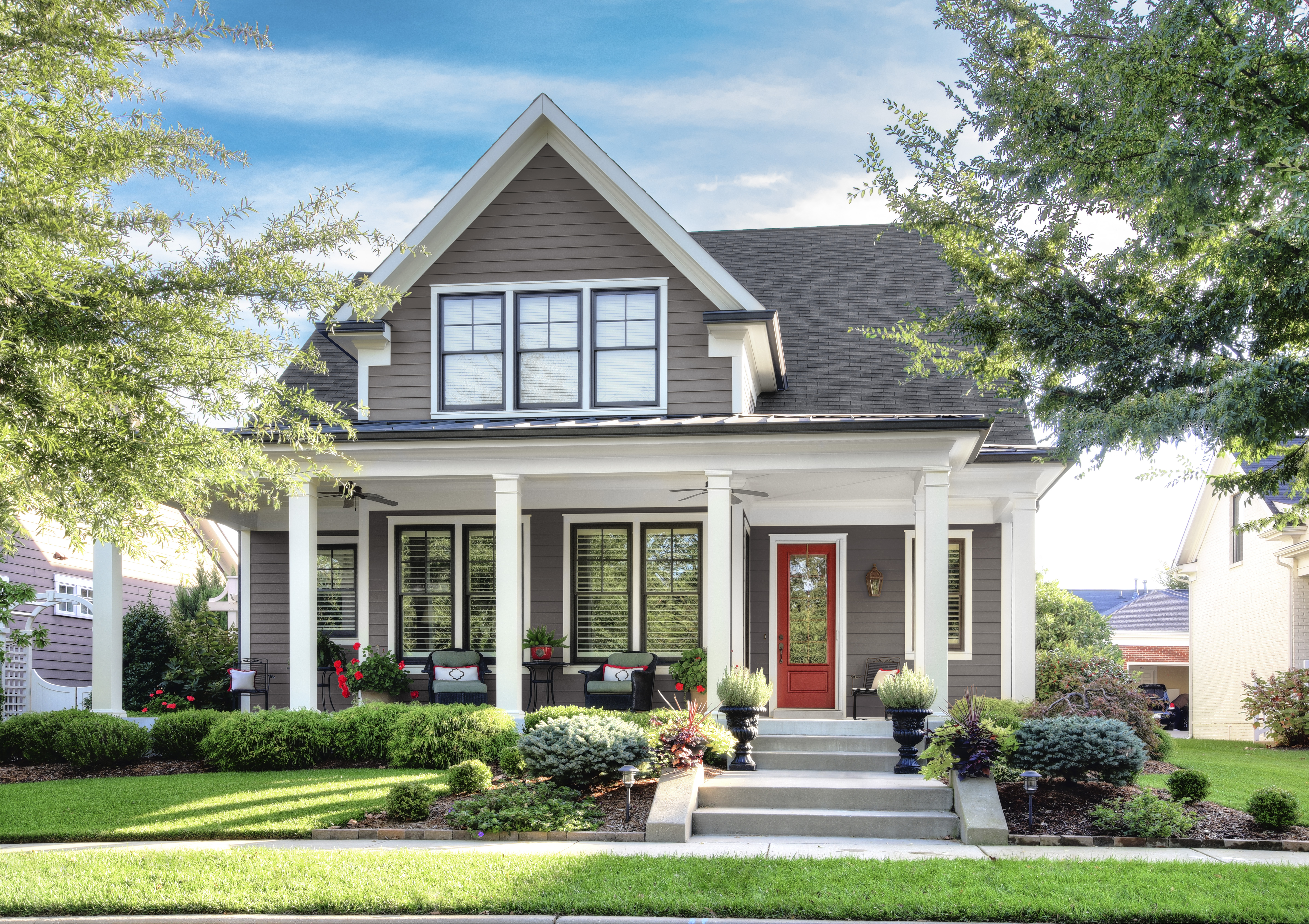 Main 5 - HARDIE PLANK HZ5 8.25 IN. X 144 IN. STATEMENT COLLECTION RICH ESPRESSO CEDARMILL FIBER CEMENT LAP SIDING - Arlington Coal & Lumber