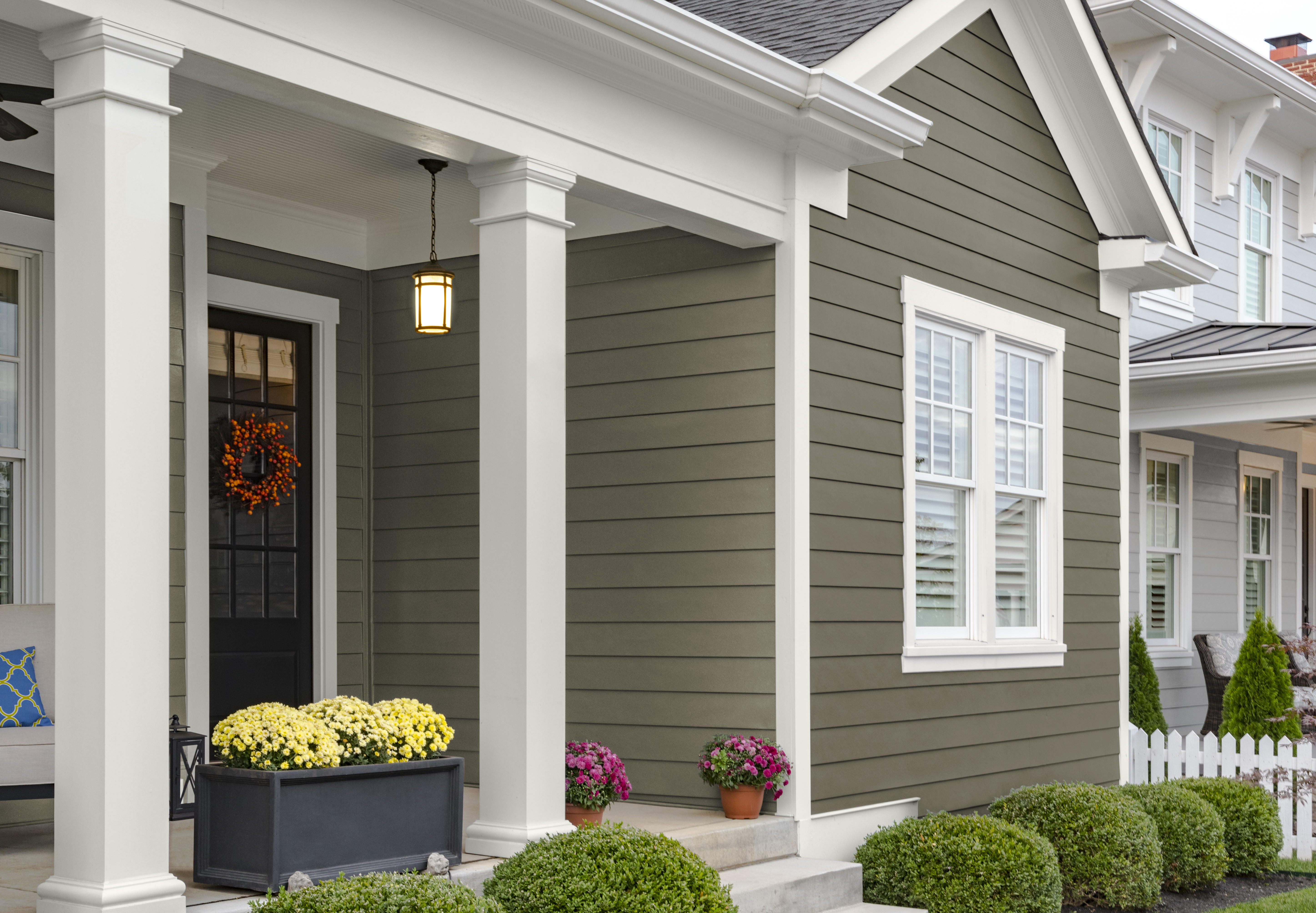 Main 3 - HARDIE PLANK HZ5 5.25 IN. X 144 IN. STATEMENT COLLECTION TIMBER BARK SMOOTH FIBER CEMENT LAP SIDING - Arlington Coal & Lumber